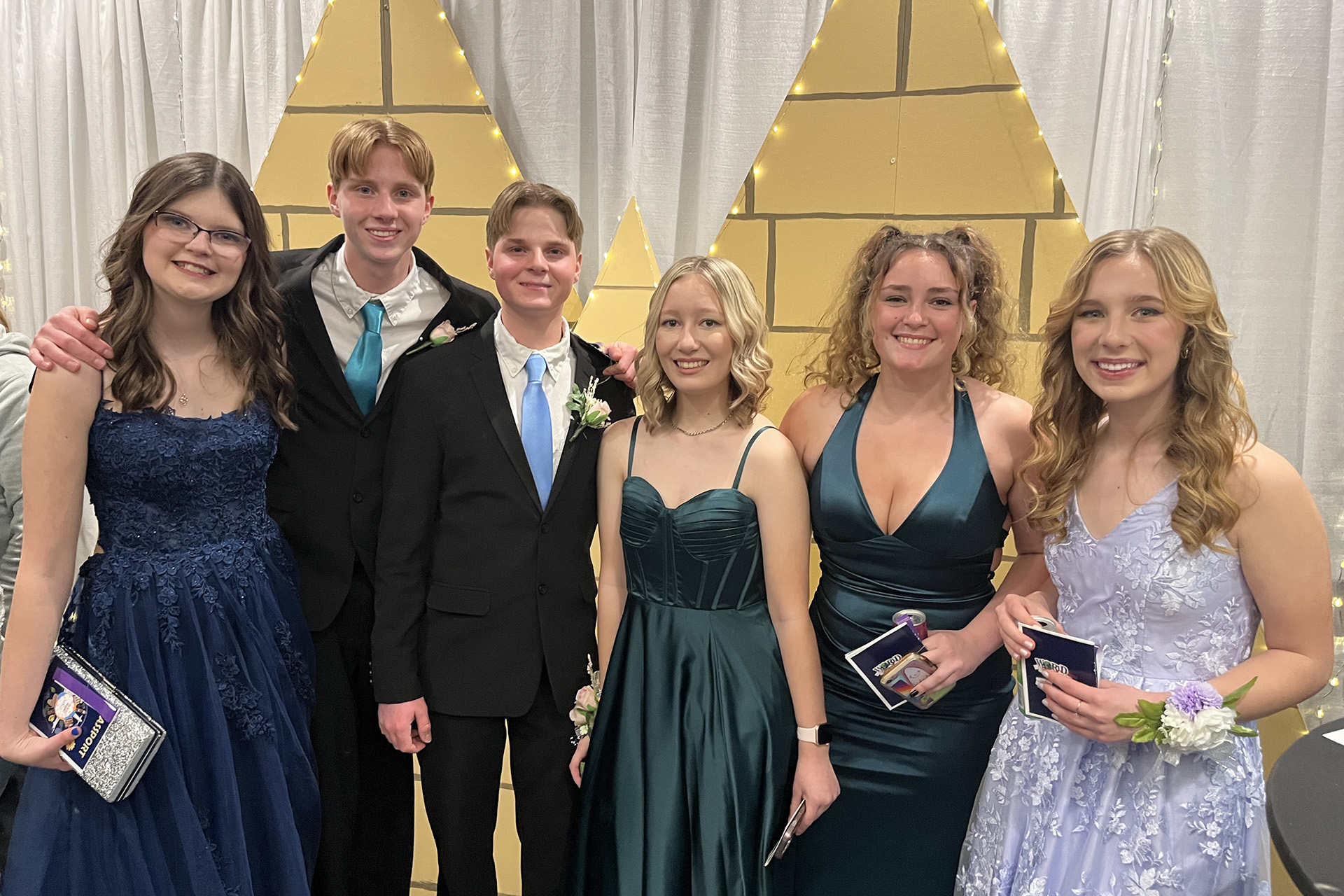 Dressed up and dazzling, teen patients celebrate prom